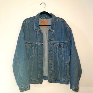 LEVI’S Jean Jacket L